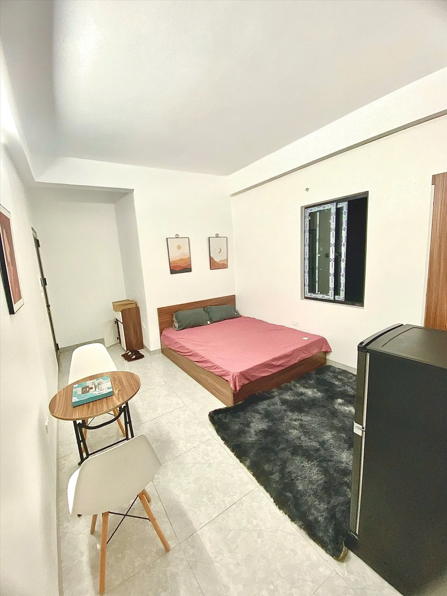 Gallery image 1