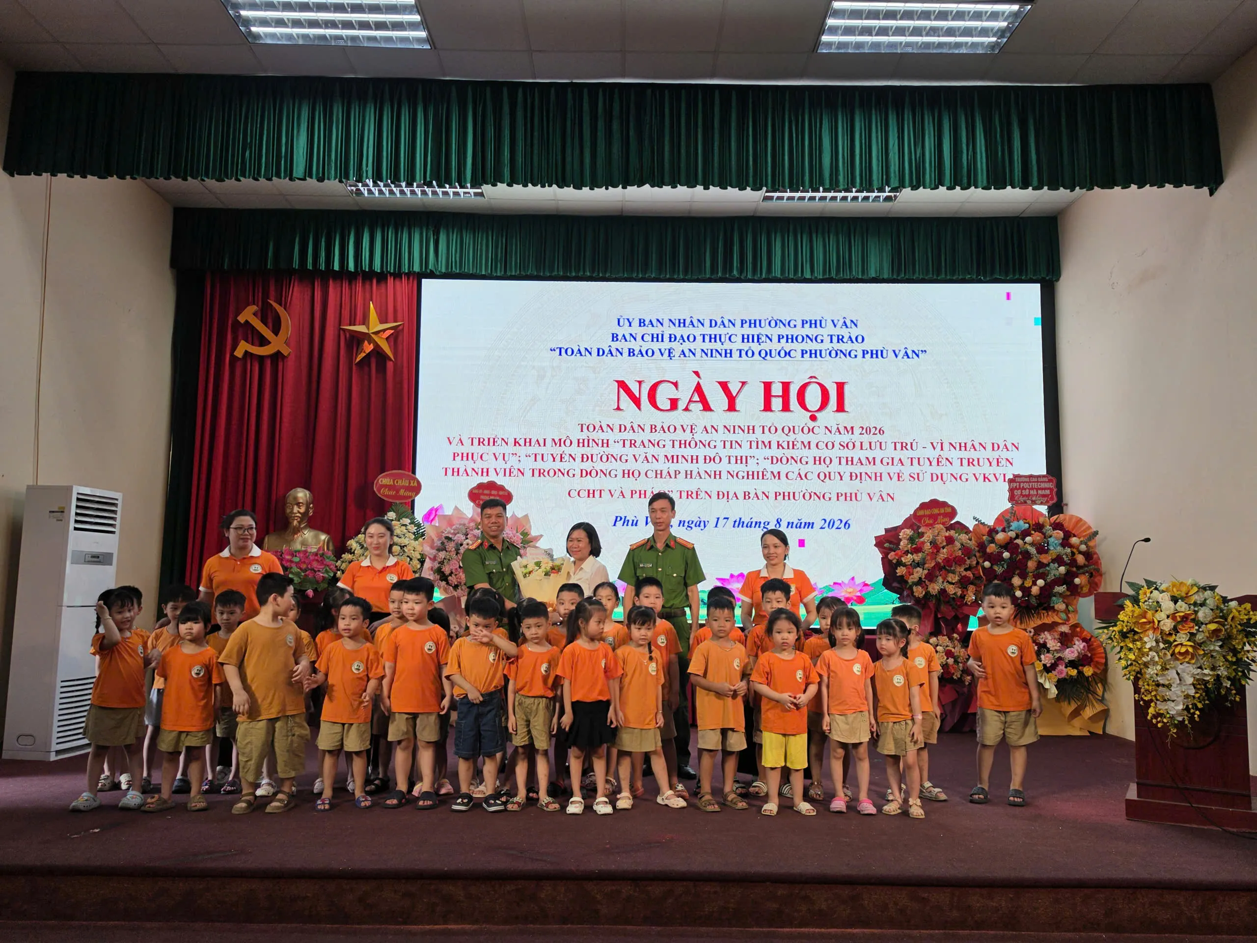 UBND phường Phù Vân tổ chức “Ngày hội toàn dân bảo vệ an ninh Tổ quốc” năm 2026